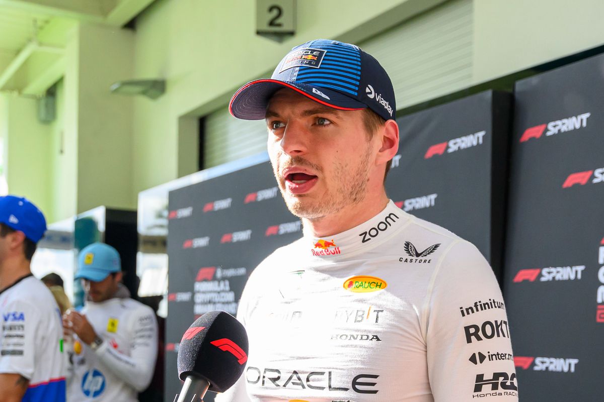 Max Verstappen kritisch op Formule 1: 'Wat probeer je te verkopen?'