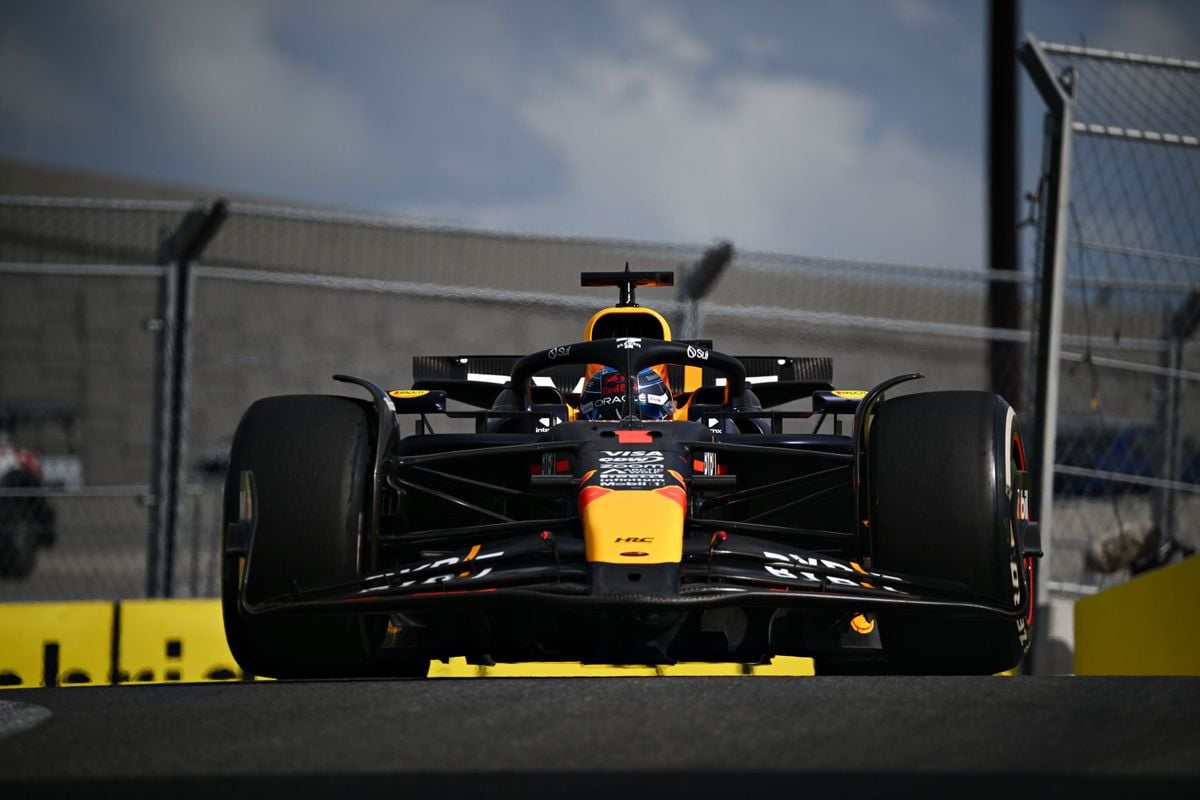 Videobewijs van de schade aan de Red Bull van Max Verstappen