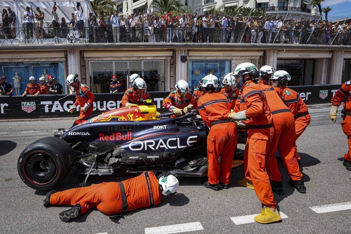 Kevin Magnussen legt schuld bij Sergio Pérez na crash in Monaco