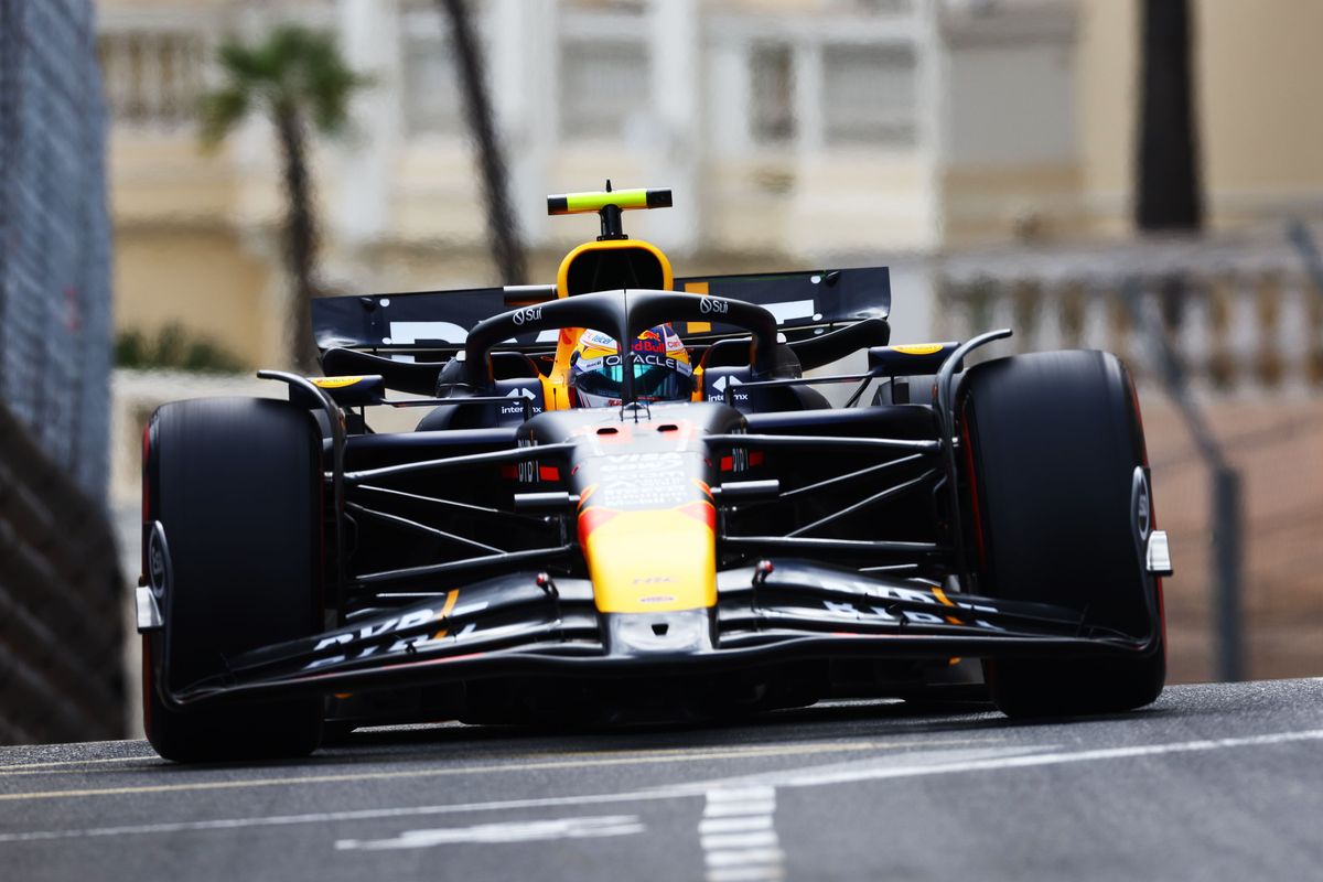 Sergio Pérez deelt mening Max Verstappen en legt zich neer bij 'nederlaag' in Monaco