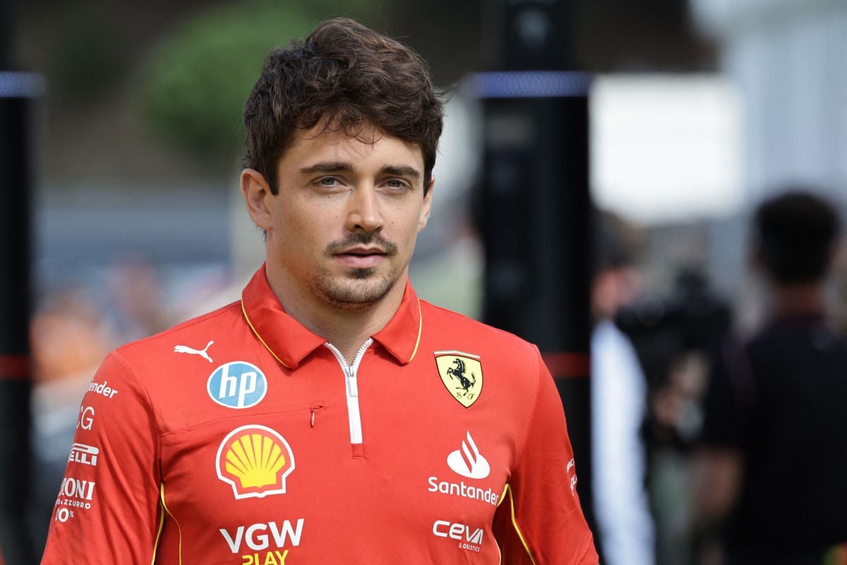 Charles Leclerc maakt Carlos Sainz met de grond gelijk na akkefietje tijdens GP Spanje