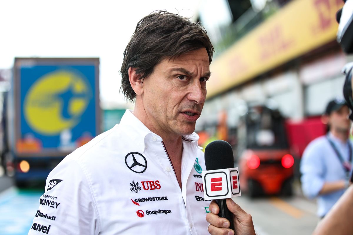 Toto Wolff heeft twijfels over Red Bull: 'Het is echt raar...'