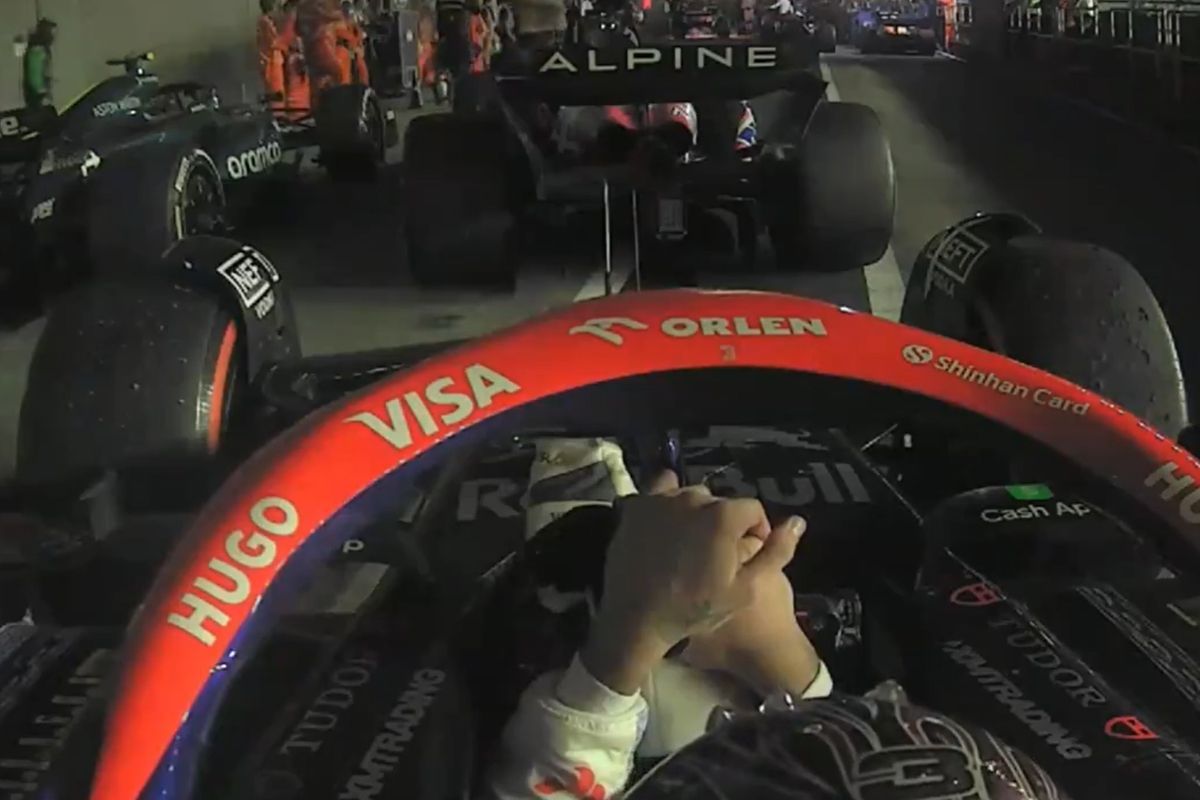 Video: Daniel Ricciardo neemt afscheid van F1-auto na race in Singapore