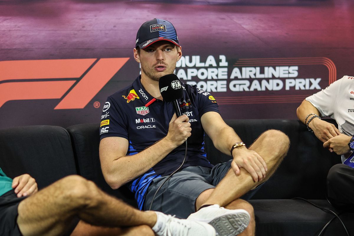 Max Verstappen moet zich na VT1 om bijzondere reden melden bij de stewards in Singapore