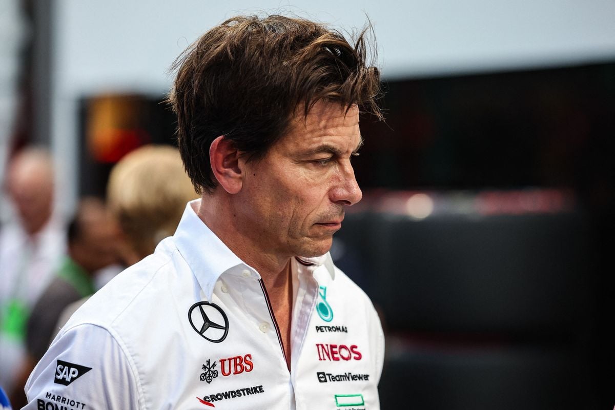 Toto Wolff legt contact met Max Verstappen aan banden: 'Het werkt niet'