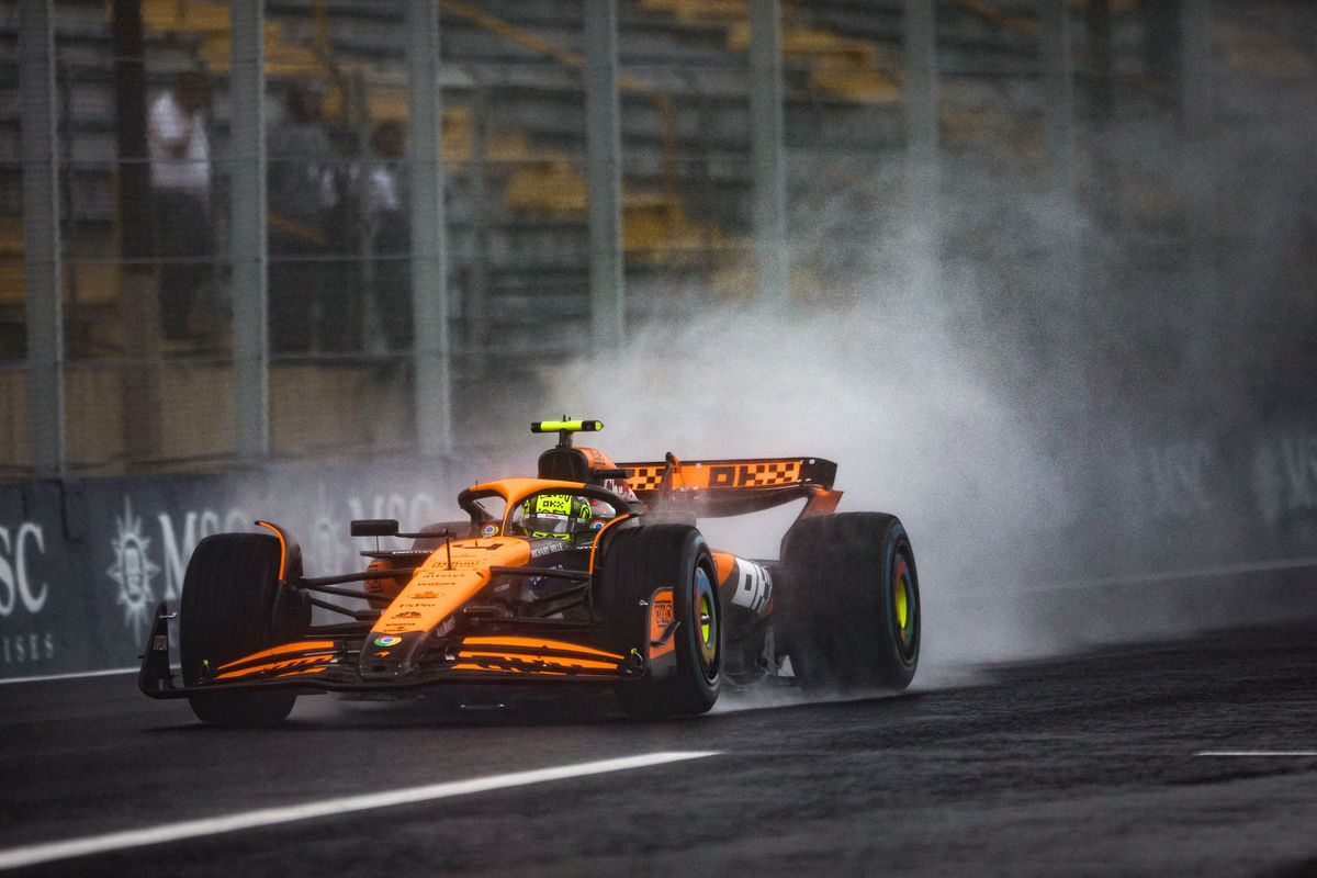 Lando Norris 'under investigation' voor grove overtreding tijdens start race Brazilië