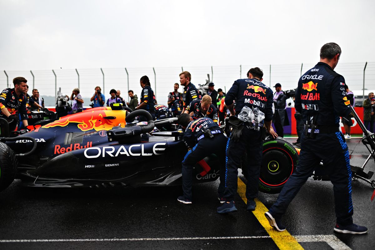 Sergio Pérez geeft Red Bull de schuld van debacle in Brazilië: 'Daarom moest ik daarmee beginnen'