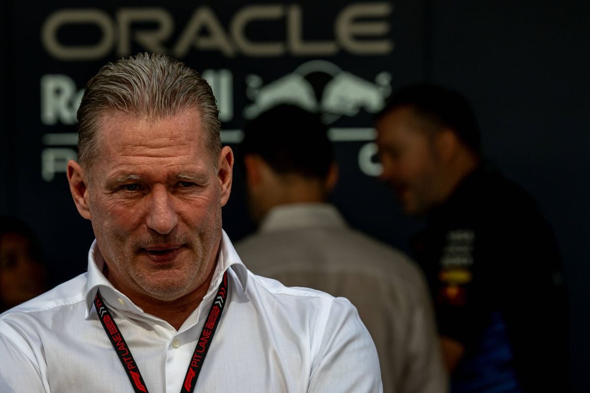 Jos Verstappen doet bijzondere onthulling over aankomend vaderschap Max Verstappen