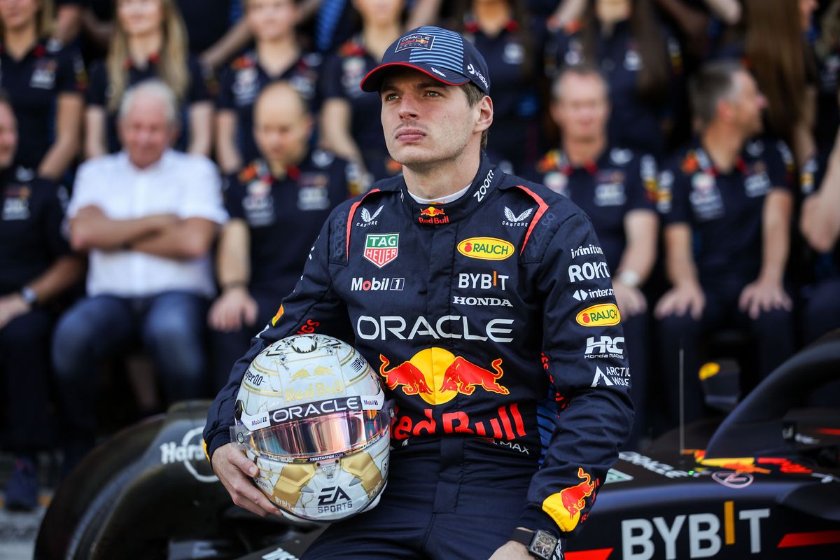 Max Verstappen geeft toe gesprekken te hebben gevoerd met Mercedes: 'Ik heb meerdere doelen'