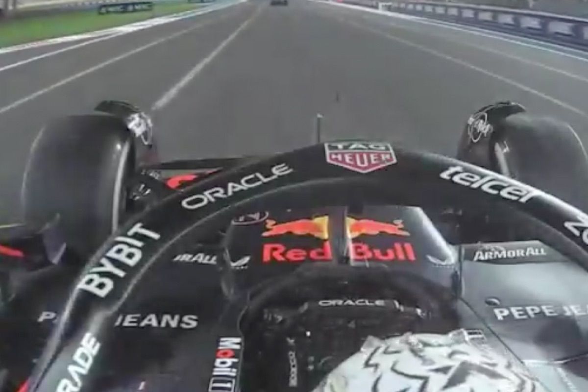 Video: De boordradio van Max Verstappen na afloop van de race in Abu Dhabi