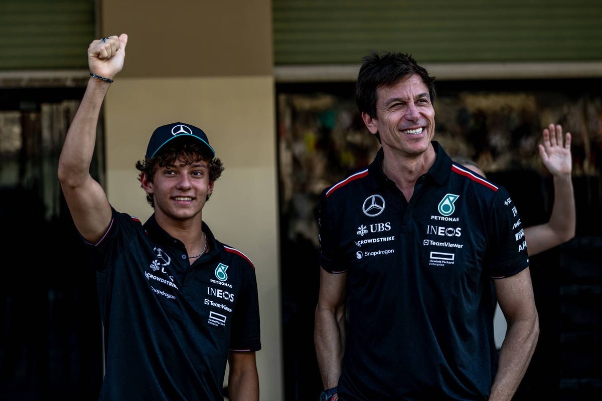 Toto Wolff geeft Max Verstappen op als reden na vragen over opvolger Lewis Hamilton