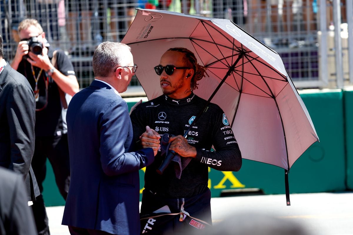 Formule 1-baas onthult details privégesprek met Lewis Hamilton voor Ferrari-debuut: 'Dat heb ik hem gezegd'