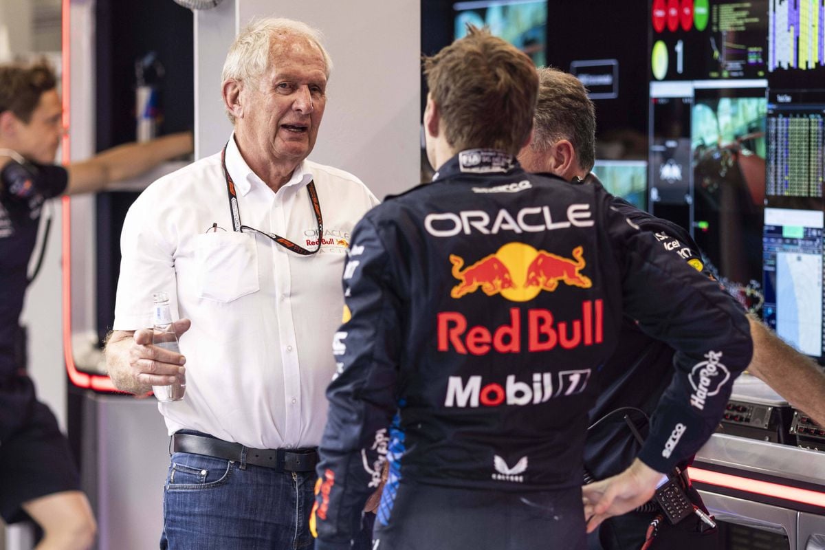 Helmut Marko doet boekje open over 'bijzonder gesprek' met Max Verstappen: 'Net een film'