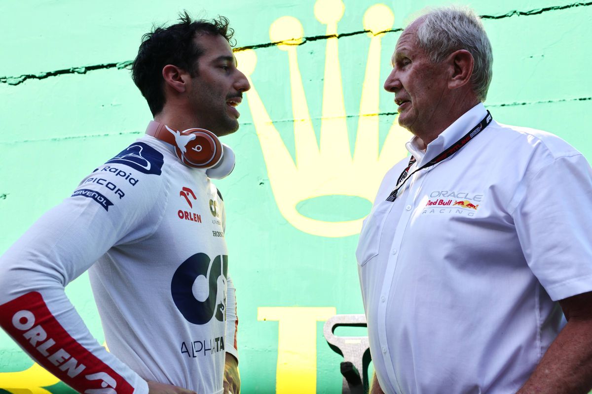 Helmut Marko doet opmerkelijke uitspraak over Max Verstappen: 'Dan was Daniel Ricciardo wereldkampioen geworden'