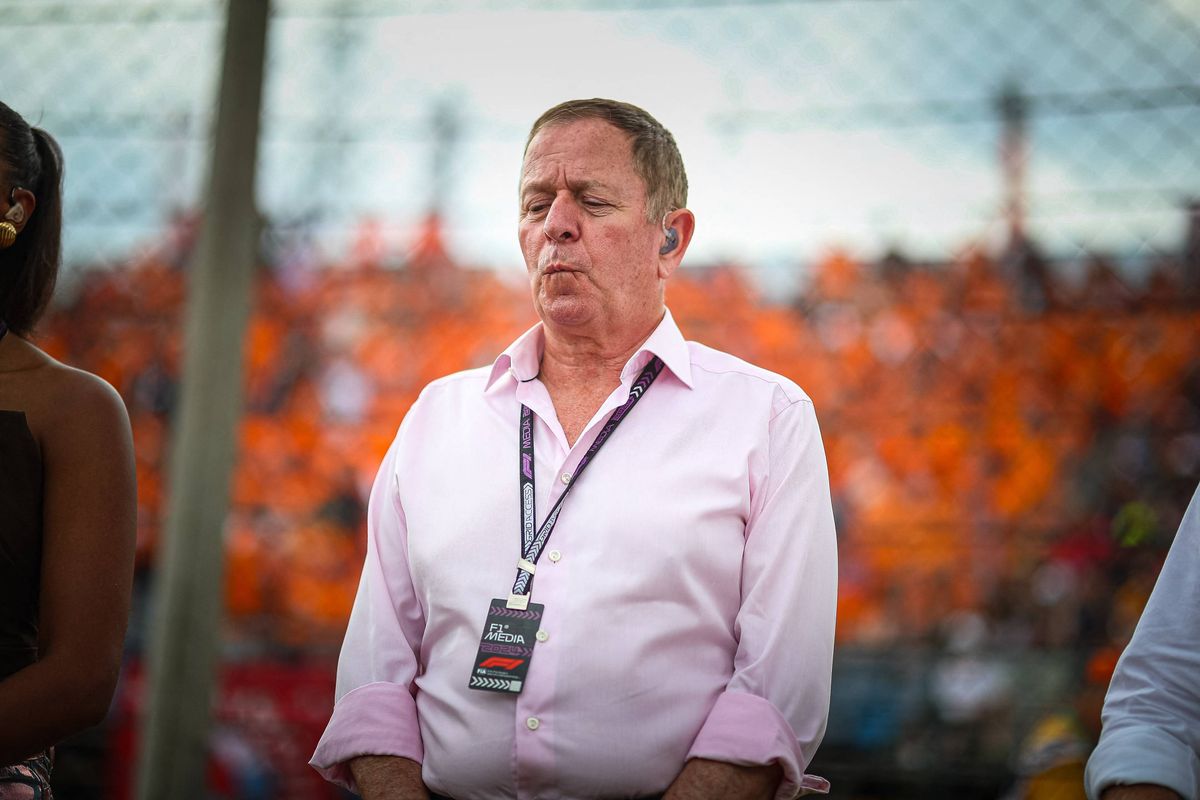 Martin Brundle ziet groot voordeel voor Max Verstappen door situatie bij McLaren en Ferrari