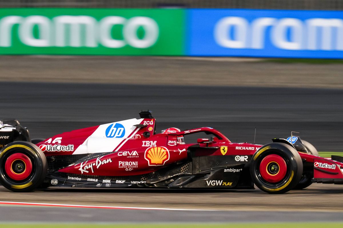 Ferrari zakt weg tijdens testdagen en wijst nieuwe favoriet aan