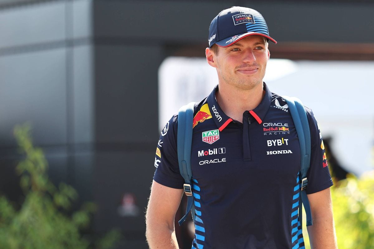 Video: Max Verstappen gespot tijdens testrit in Aston Martin-bolide