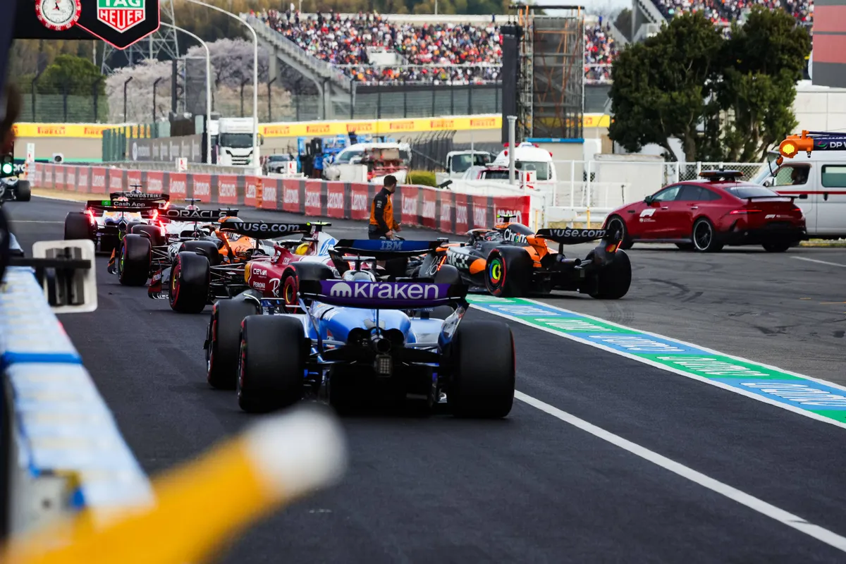 f1 japan pit fia