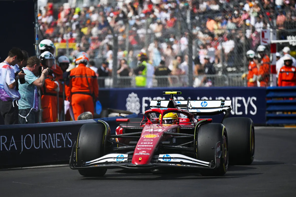 Ferrari-coureur Lewis Hamilton in Monaco