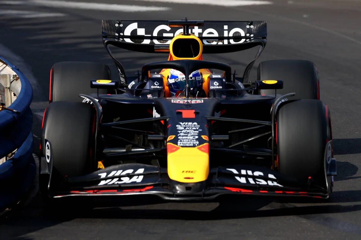 Red Bull-coureur Max Verstappen in Monaco