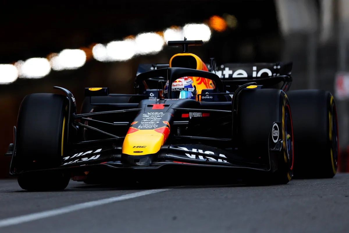 Max Verstappen tijdens VT2 in Monaco