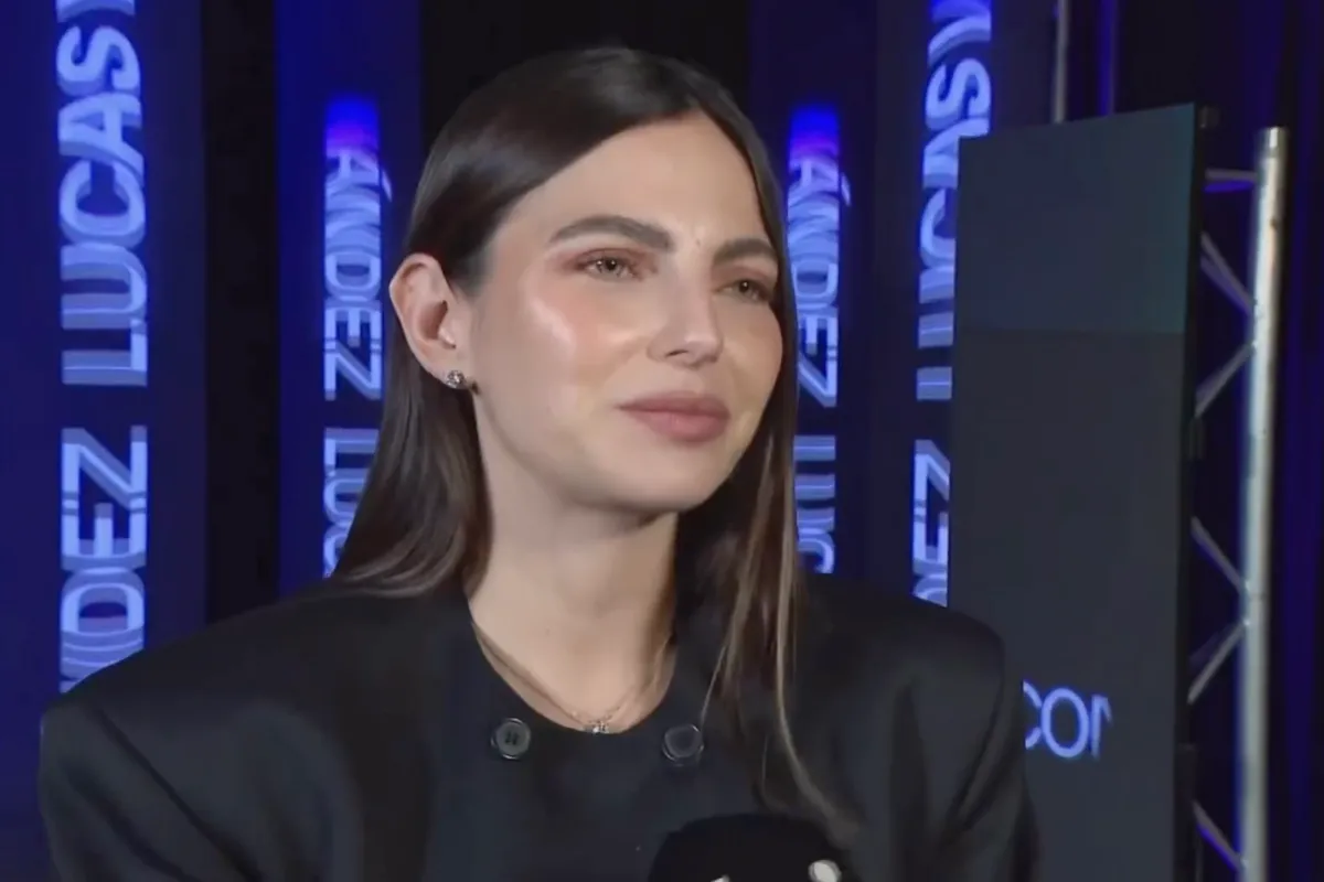Kelly Piquet geeft een interview over de relatie met Max Verstappen