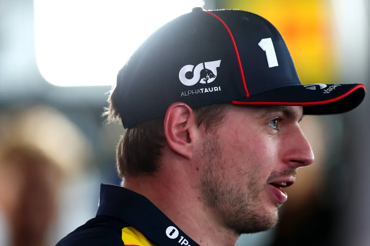 Max Verstappen staat de pers te woord na de race in Montreal
