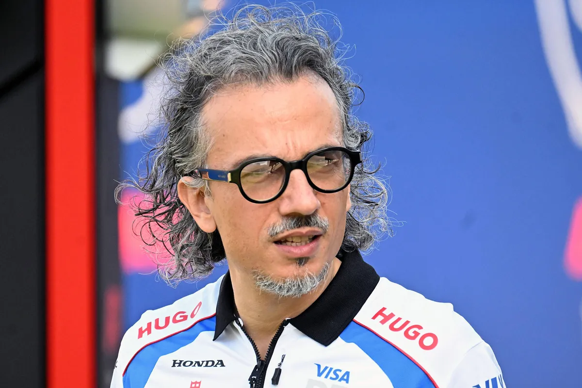 Laurent Mekies tijdens zijn laatste race als teambaas van Racing Bulls in Groot-Brittannië