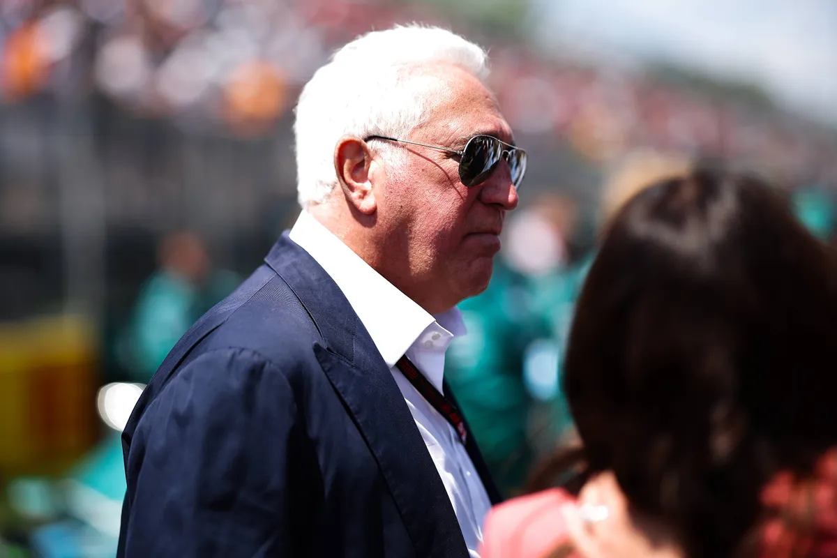 lawrence stroll