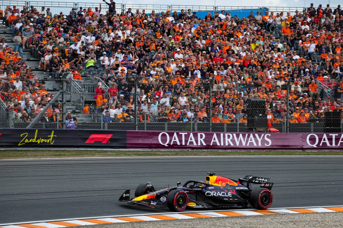 Max Verstappen rijdt voor de Nederlandse fans op Circuit Zandvoort