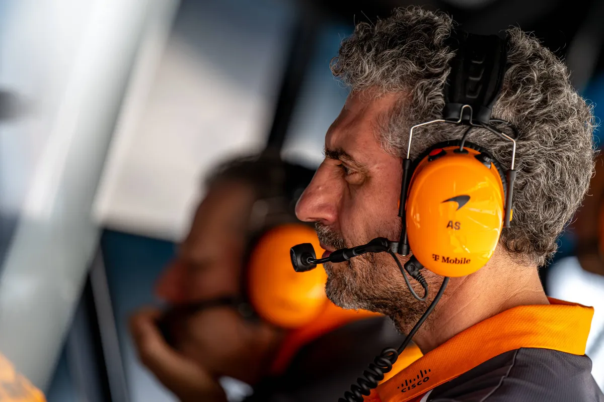 mclaren-teambaas Andrea Stella heeft angst voor Max Verstappen op de pitmuur in de Verenigde Staten