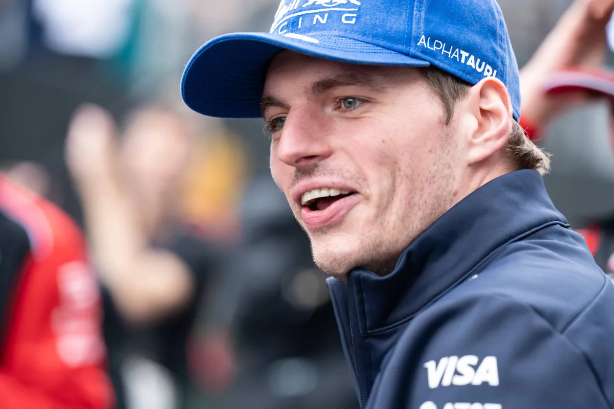 max verstappen tijdens raceweekend in brazilië