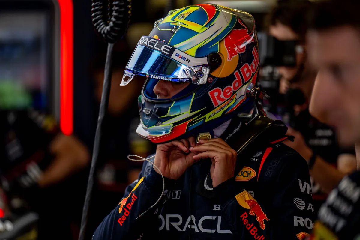 Arvid Lindblad in Mexico namens Red Bull Racing