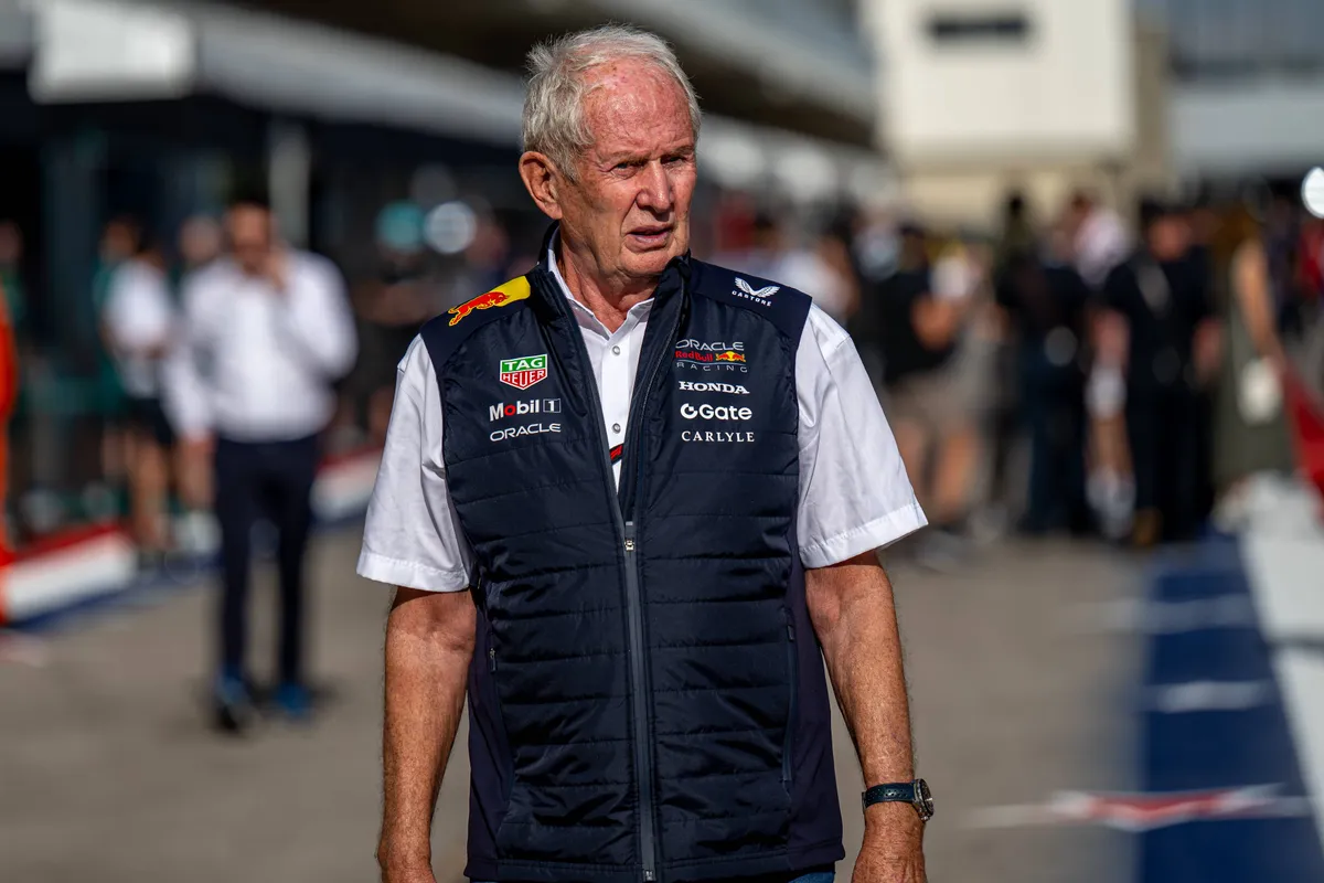 Red Bull-topadviseur Helmut Marko in de F1-paddock