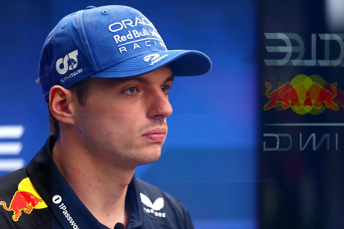 Red Bull-coureur Max Verstappen voorafgaand aan de GP van Brazilië in 2025