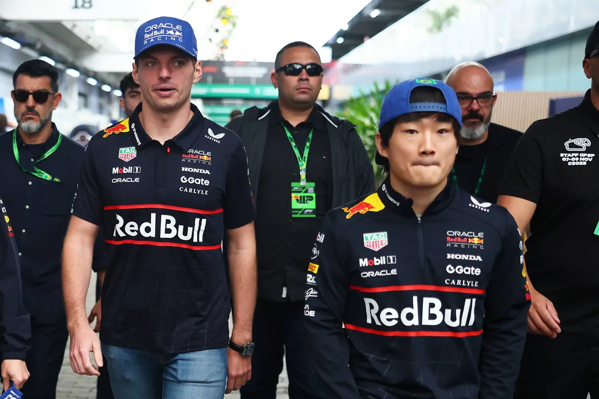 Max Verstappen en Yuki Tsunoda voor Red Bull in Brazilië