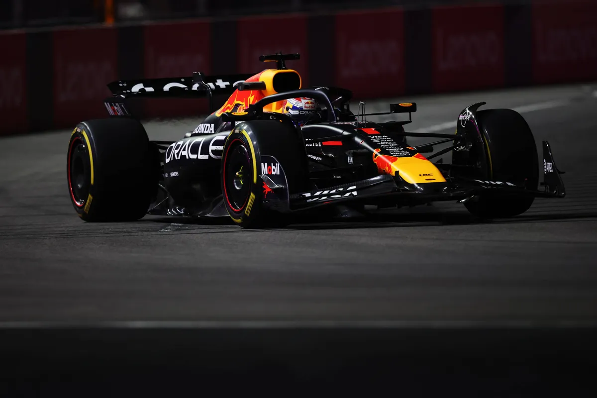 Max Verstappen in de Red Bull in Las Vegas
