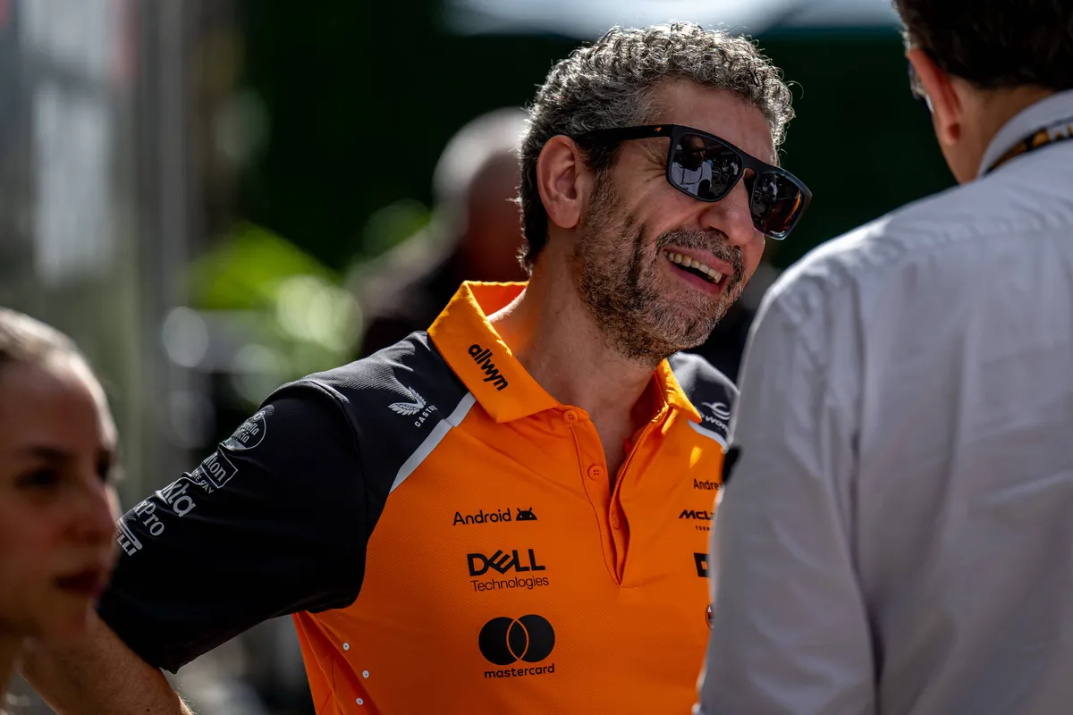 McLaren-teambaas Andrea Stella in de F1-paddock in de Verenigde Staten in 2025
