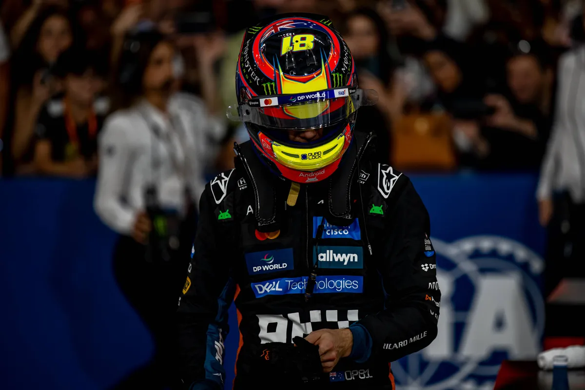 McLaren-coureur Oscar Piastri in Abu Dhabi