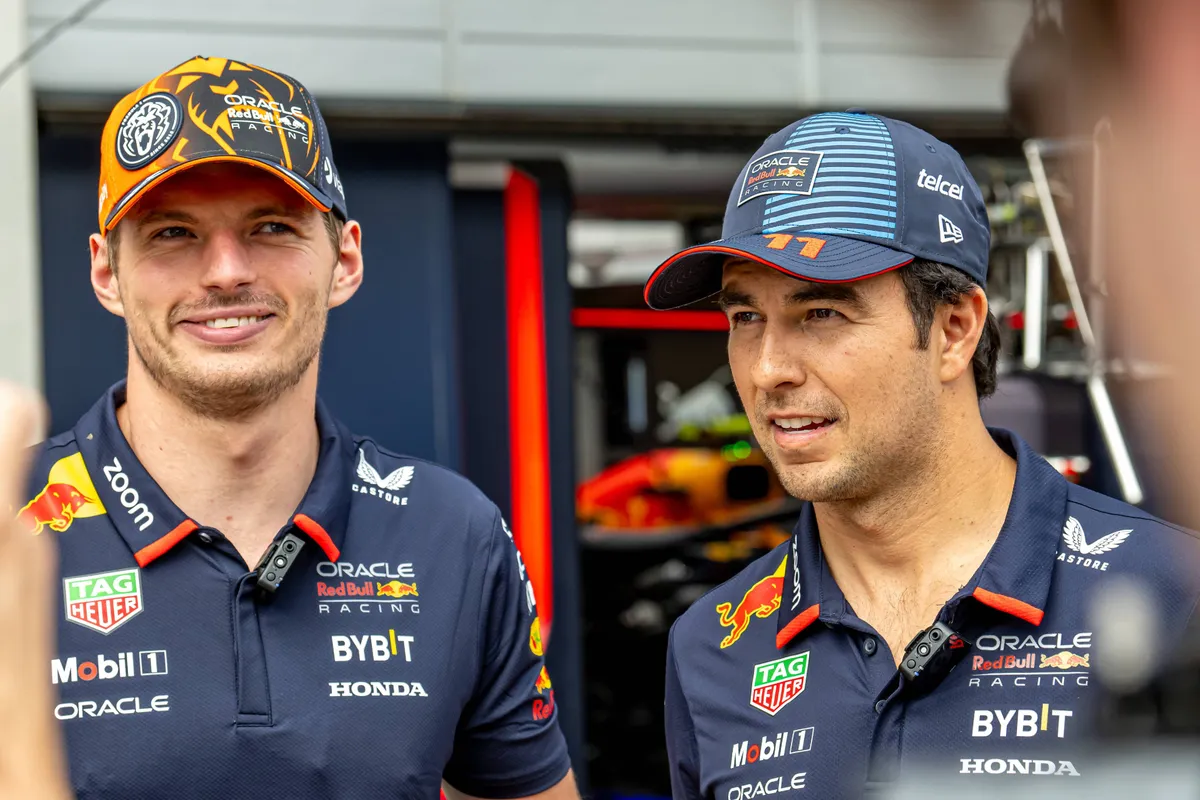 Max Verstappen en Sergio Pérez voor Red Bull Racing in 2024