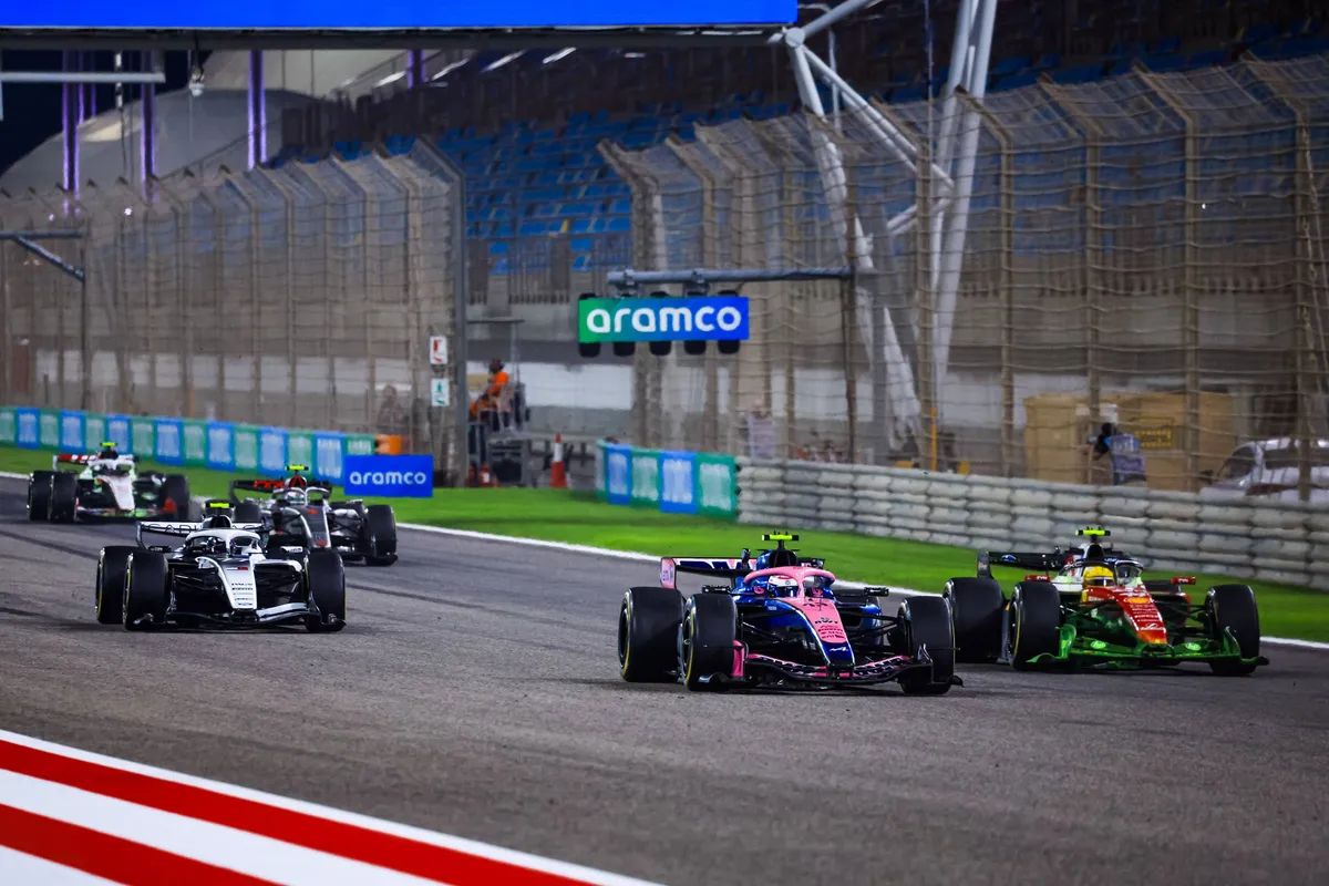 Een proefstart tijdens de F1-test in Bahrein in 2026