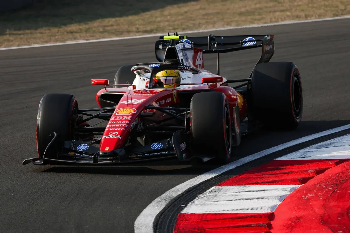 Ferrari-coureur Lewis Hamilton in China in 2026