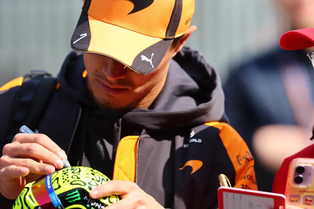 Lando Norris McLaren China