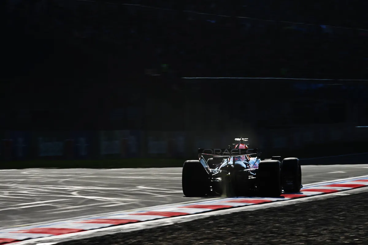 Max Verstappen tijdens de sprintkwalificatie in China in 2026