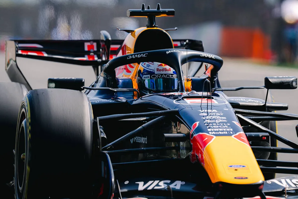 Red Bull-coureur Max Verstappen tijdens de F1-Sprint in China in 2026