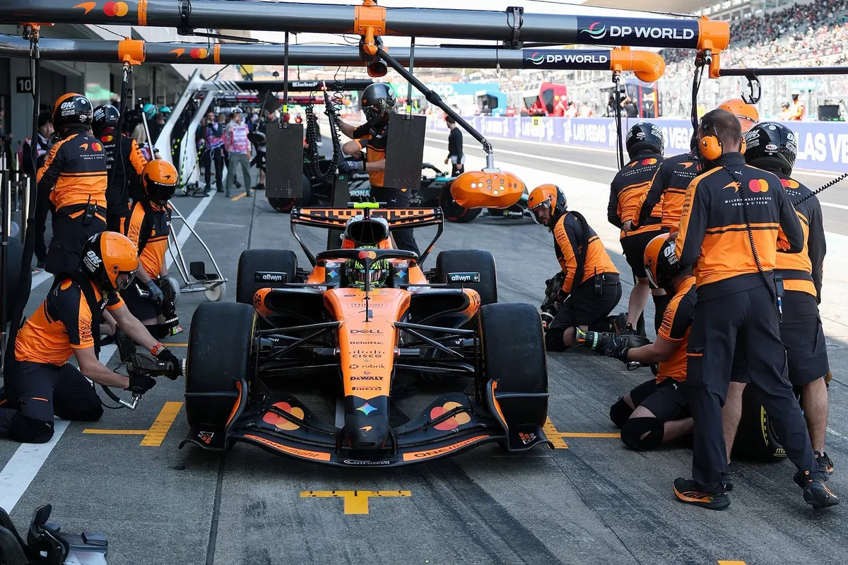 Lando Norris McLaren VT1 Japan 2026