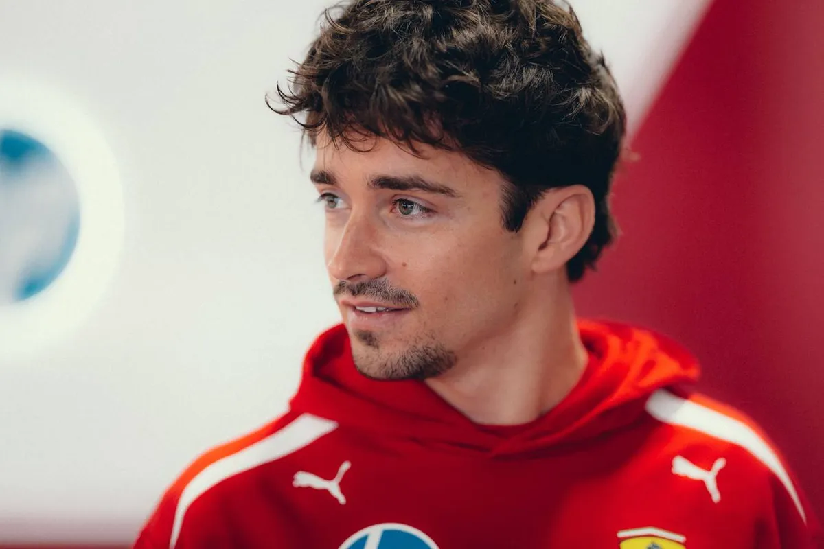 Charles Leclerc tijdens het F1-raceweekend in Japan (2026)