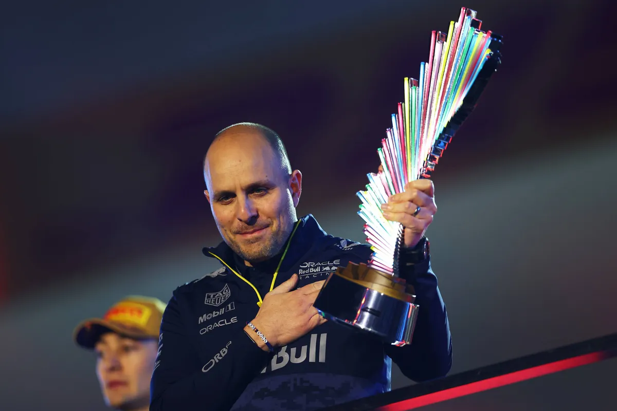 Gianpiero Lambiase op het podium van de F1 Grand Prix van Las Vegas 2025
