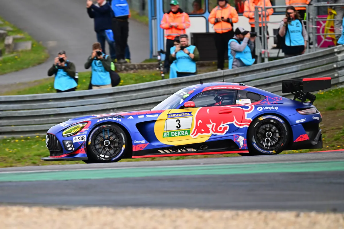 Max Verstappen op de Nürburgring in 2026