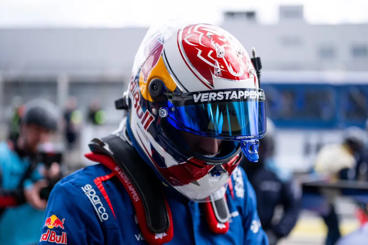 Max Verstappen tijdens NLS4 op de Nürburgring in 2026